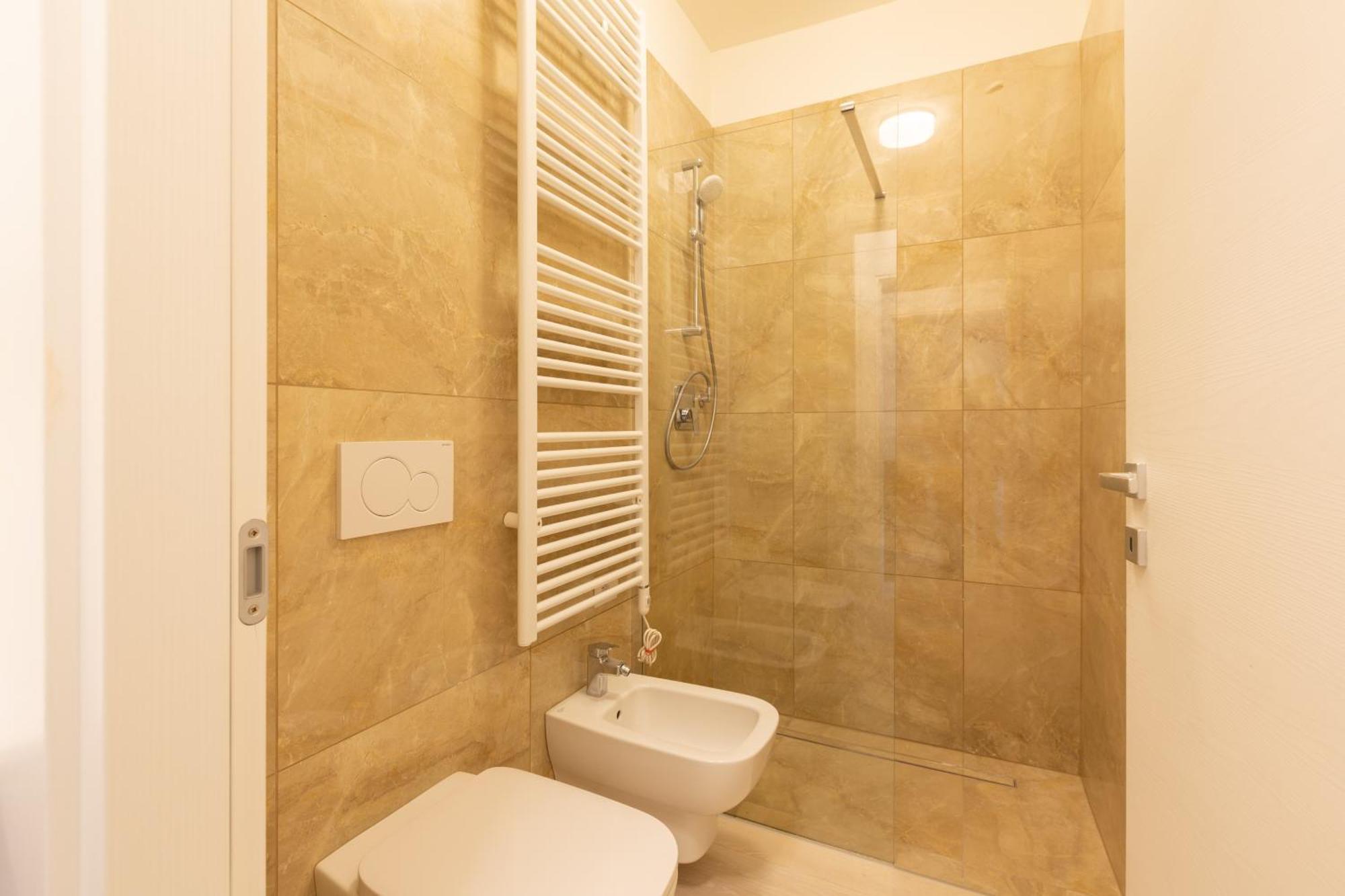 Bullona Elegant Apartment Милан Экстерьер фото